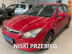 Czerwony (metalik) Używany 2009 Hyundai i30 Hatchback | 13 500 zł (Uczciwa cena)