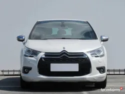 Biały Używany 2011 Citroën DS4 Hatchback | 19 999 zł (Dobra cena)