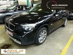 Czarny Używany 2011 BMW X1 SUV | 59 800 zł