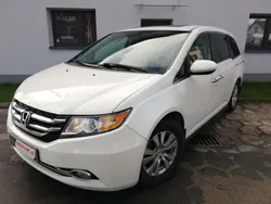 Biały Używany 2014 Honda Odyssey Minivan | 69 999 zł