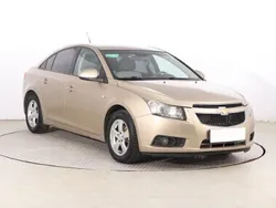Złoty Używany 2009 Chevrolet Cruze Sedan/Limuzyna | 15 999 zł (Uczciwa cena)