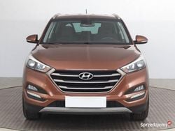 Brązowy Używany 2017 Hyundai Tucson SUV | 62 499 zł (Uczciwa cena)