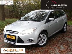 Srebrny Używany 2014 Ford C-MAX Minivan | 73 900 zł