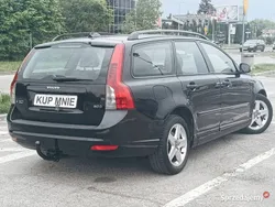 Czarny Używany 2010 Volvo V50 Kombi | 6490 zł (Super Cena)