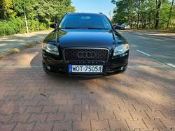Czarny Używany 2005 Audi A4 Kombi | 8500 zł
