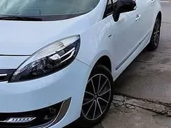Biały Używany 2013 Renault Grand Scénic III Minivan | 29 000 zł (Uczciwa cena)