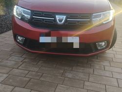 Czerwony Używany 2017 Dacia Sandero Hatchback | 32 900 zł (Drogi)