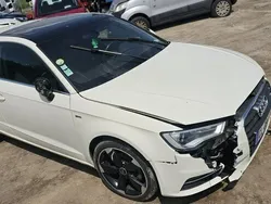 Biały Używany 2013 Audi A3 S-Line Hatchback | 17 999 zł