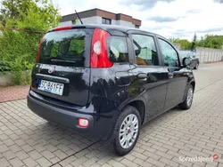 Czarny Używany 2015 Fiat Panda Hatchback | 20 900 zł (Uczciwa cena)
