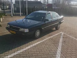 Używany 1986 Audi 100 | 11 000 zł