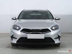 Srebrny Używany 2022 Kia Ceed Kombi | 69 999 zł (Uczciwa cena)