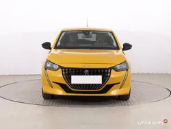 Złoty Używany 2021 Peugeot 208 Hatchback | 54 999 zł (Dość drogi)