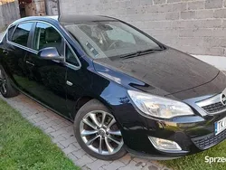 Używany 2011 Opel Astra | 25 800 zł