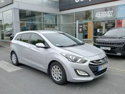 Srebrny (metalik) Używany 2014 Hyundai i30 Kombi | 19 700 zł (Uczciwa cena)