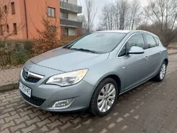 Szary Używany 2012 Opel Astra Hatchback | 21 000 zł (Dobra cena)
