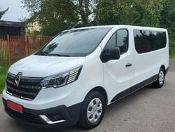 Zielony Używany 2022 Renault Trafic Minivan | 105 900 zł (Super Cena)