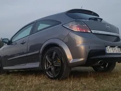 Szary Używany 2006 Opel Astra GTC Hatchback | 18 000 zł (Drogi)