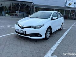 Biały Używany 2017 Toyota Auris Kombi | 21 900 zł