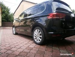 Czarny Używany 2016 VW Touran Minivan | 85 500 zł