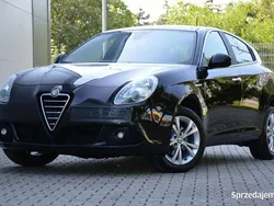 Wiśniowy Używany 2012 Alfa Romeo Giulietta Hatchback | 21 900 zł (Dobra cena)