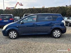 Granatowy Używany 2004 Toyota Corolla Verso Minivan | 7990 zł (Super Cena)
