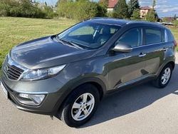 Brązowy Używany 2011 Kia Sportage SUV | 32 800 zł (Uczciwa cena)