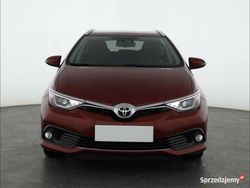 Bordowy Używany 2017 Toyota Auris Kombi | 49 999 zł (Uczciwa cena)