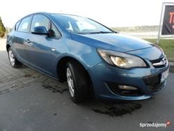 Niebieski Używany 2013 Opel Astra Hatchback | 23 900 zł (Dobra cena)
