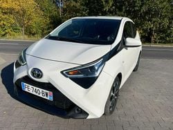 Biały Używany 2019 Toyota Aygo Hatchback | 35 000 zł (Dobra cena)