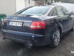 Granatowy Używany 2004 Audi V8 Comfort Sedan/Limuzyna | 12 800 zł