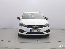 Biały Używany 2022 Opel Astra Elegance Kombi | 57 850 zł (Dość drogi)