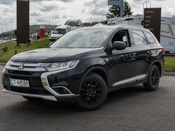 Czarny Używany 2017 Mitsubishi Outlander SUV | 53 900 zł (Dobra cena)