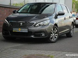 Grafitowy Używany 2018 Peugeot 308 Hatchback | 42 990 zł (Uczciwa cena)