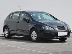 Czarny Używany 2010 Seat Leon Hatchback | 21 499 zł (Uczciwa cena)
