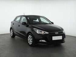 Czarny Używany 2016 Hyundai i20 Hatchback | 33 999 zł (Uczciwa cena)
