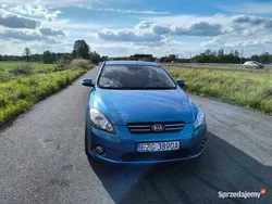 Niebieski Używany 2010 Kia ProCeed Hatchback | 15 999 zł