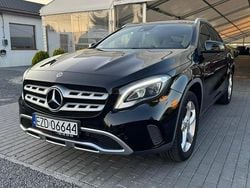 Czarny Używany 2017 Mercedes GLA200 SUV | 79 700 zł (Uczciwa cena)