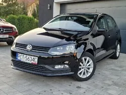 Czarny Używany 2016 VW Polo Hatchback | 31 990 zł (Uczciwa cena)