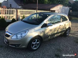 Złoty Używany 2008 Vauxhall Corsa Hatchback | 4000 zł