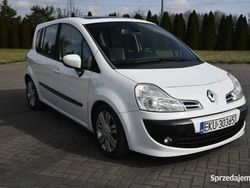 Biały Używany 2009 Renault Modus Minivan | 17 900 zł