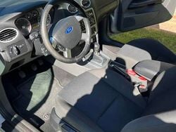 Srebrny Używany 2006 Ford Focus Hatchback | 5600 zł (Uczciwa cena)