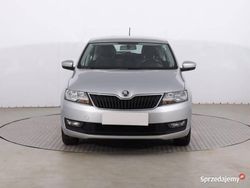 Srebrny Używany 2019 Skoda Rapid Hatchback | 38 499 zł (Uczciwa cena)
