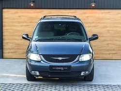 Niebieski Używany 2002 Chrysler Grand Voyager Minivan | 23 000 zł