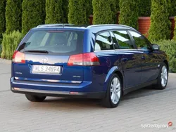 Granatowy Używany 2006 Opel Vectra Kombi | 15 900 zł