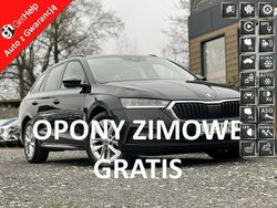 Czarny (metalik) Używany 2022 Skoda Octavia Kombi | 67 900 zł (Uczciwa cena)