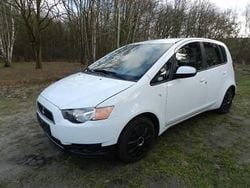 Biały Używany 2011 Mitsubishi Colt Hatchback | 11 100 zł (Dobra cena)