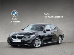 Black sapphire metallic metalizowany Używany 2022 BMW 320 Shadowline Sedan/Limuzyna | 142 900 zł (Uczciwa cena)