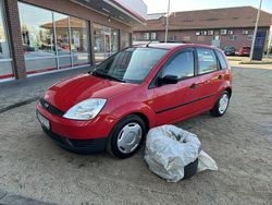 Czarny (metalik) Używany 2004 Ford Fiesta Hatchback | 4500 zł (Super Cena)