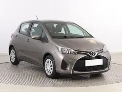 Szary Używany 2016 Toyota Yaris Hatchback | 37 999 zł