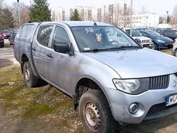 Srebrny Używany 2009 Mitsubishi L200 Pickup | 39 900 zł (Super Cena)